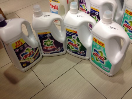 Ariel 4,55l Folyékony mosógél Színes,Fehér,Febreze,Color&Style